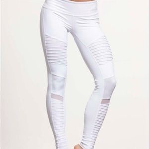 Alo Yoga Moto Leggings NWOT
